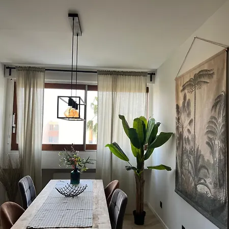 Apartment T3 Climatise Au Bord De L'eau *